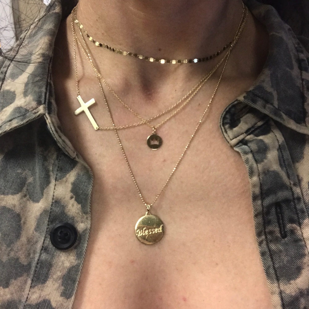 Bony Levy king queen crown cutout necklace 14k - Picture 2 of 8